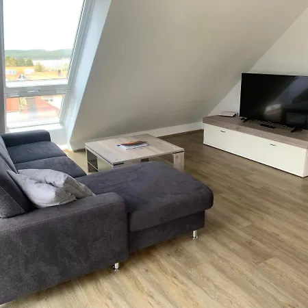 Sonniges 4 **** Dg-apartment Mit Aufzug+seeblick Lägenhet *