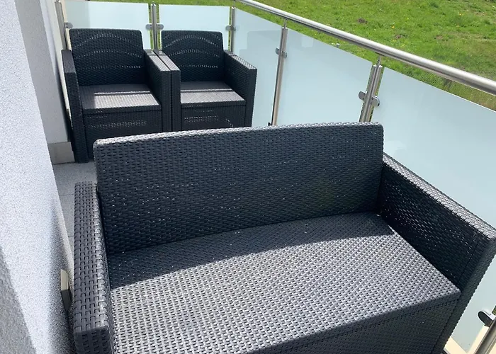 Sonniges 4 **** Dg-apartment Mit Aufzug+seeblick * פליינפילד
