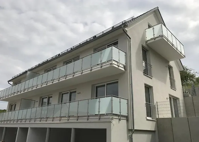 Sonniges 4 **** Dg-apartment Mit Aufzug+seeblick Pleinfeld