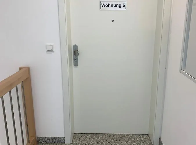 Sonniges 4 **** Dg-apartment Mit Aufzug+seeblick * פליינפילד